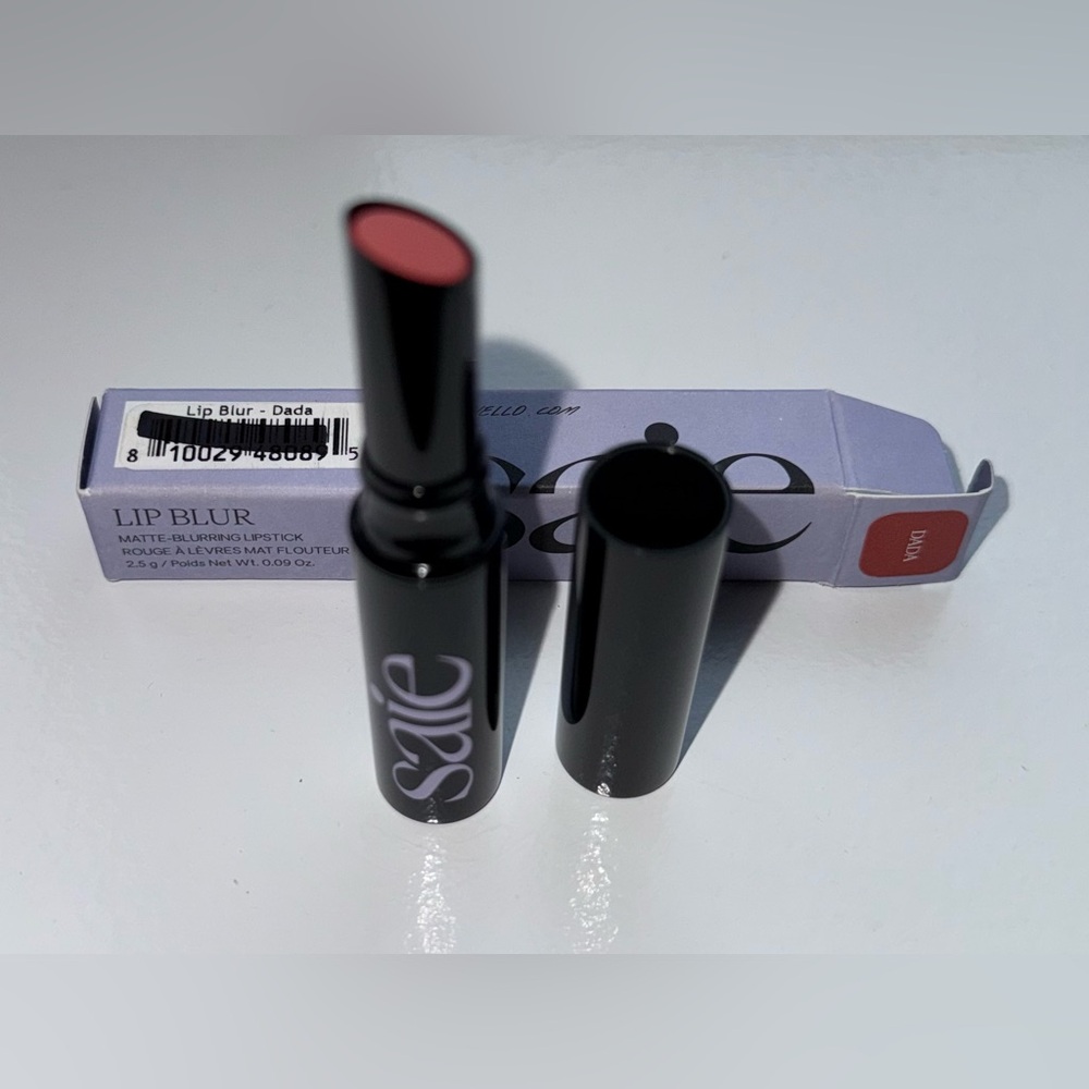 Saie - Lip Blur - Matte-Blurring Lipstick Shade: Dada - 2.5 g / 0.09 oz